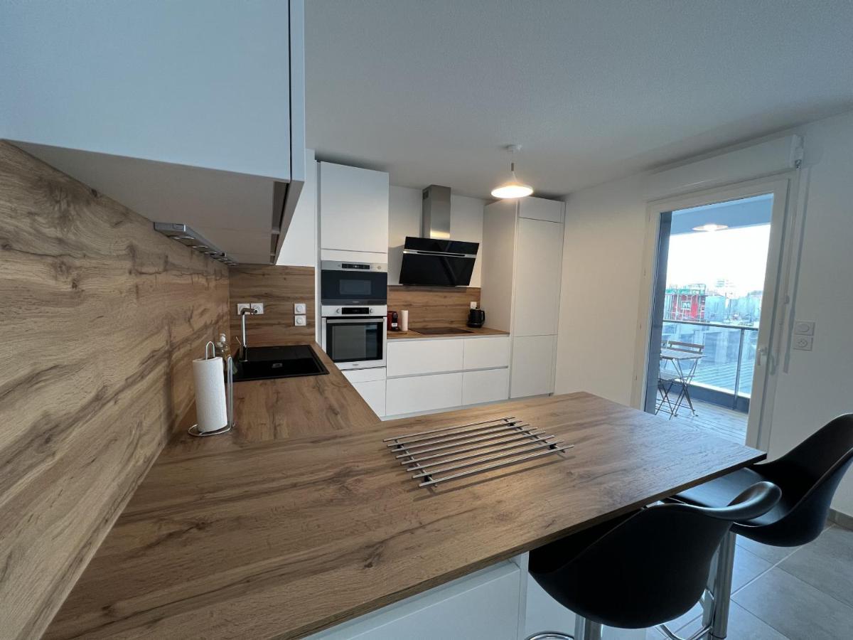 Appartement Le Cartoucherie - 4p - Parking - Tram & Zenith *